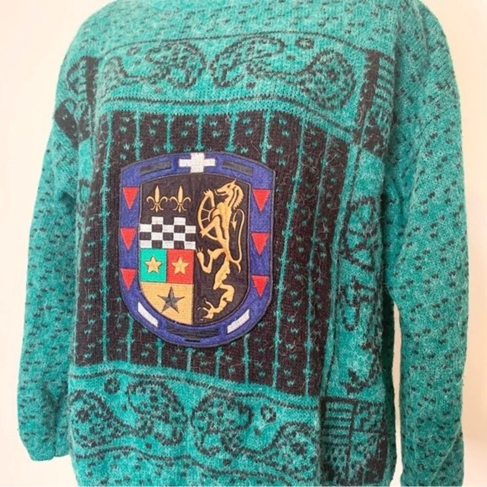 VTG Tampa 80's Turtleneck Ski Winter Sweater Emobroidered Crest M/L - Picture 3 of 9